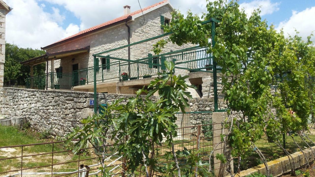 Villa Cetina Milasi ภายนอก รูปภาพ