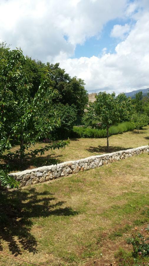 Villa Cetina Milasi ภายนอก รูปภาพ