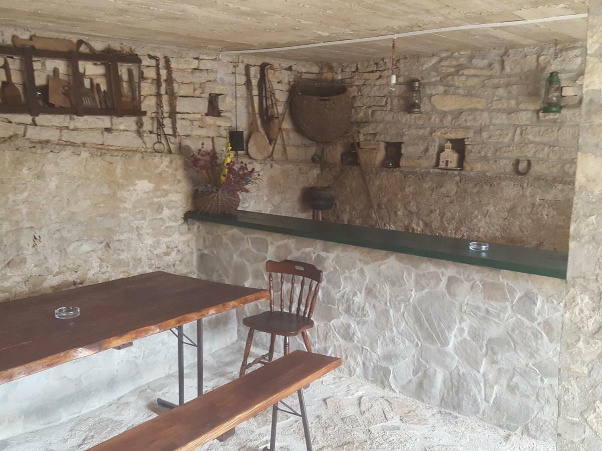 Villa Cetina Milasi ภายนอก รูปภาพ