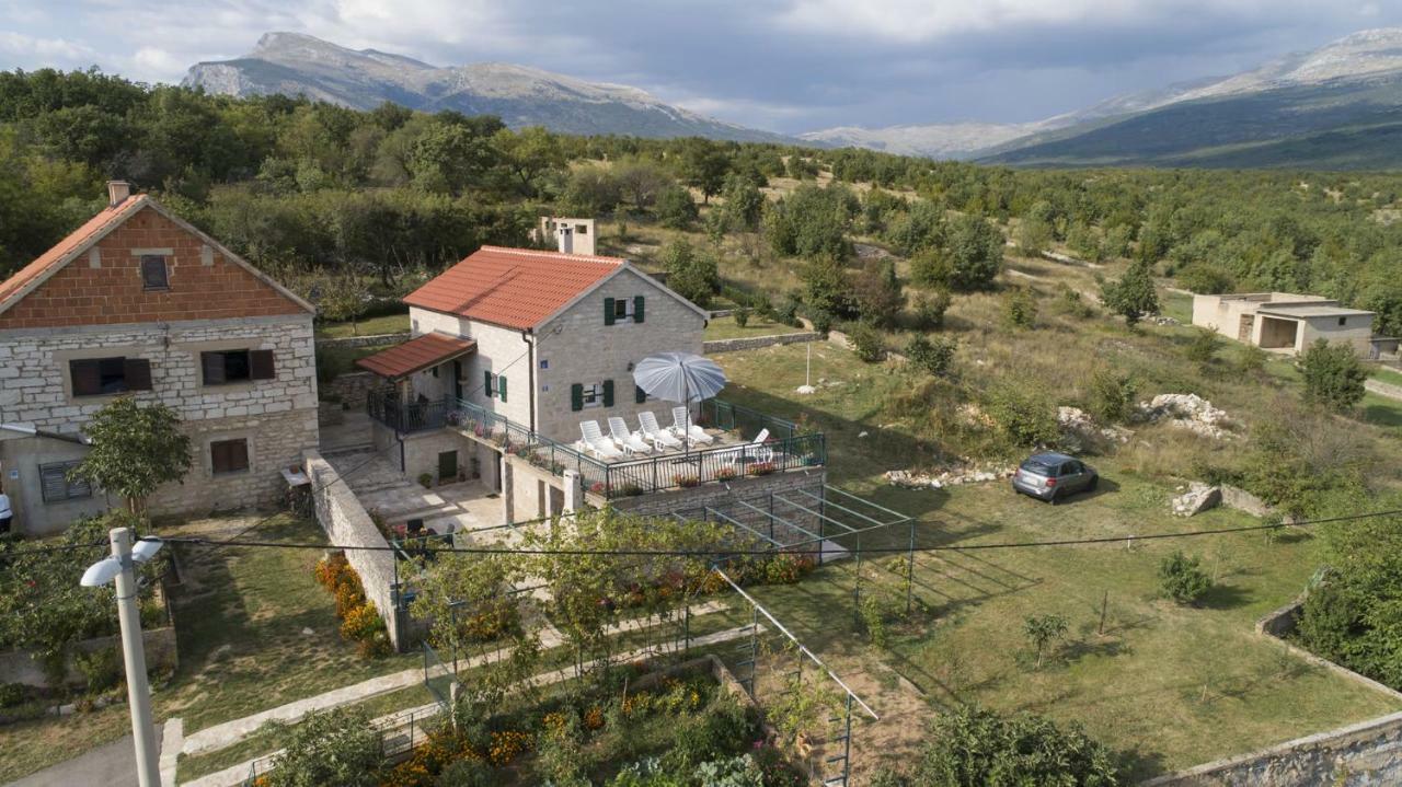 Villa Cetina Milasi ภายนอก รูปภาพ